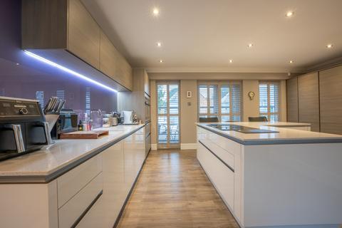 22a Grasmere Road, Poole, BH13 7RH