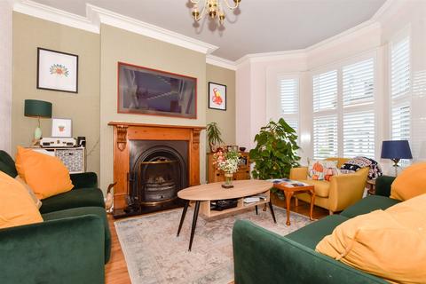 4 bedroom terraced house for sale, Nightingale Road, Dover, Kent