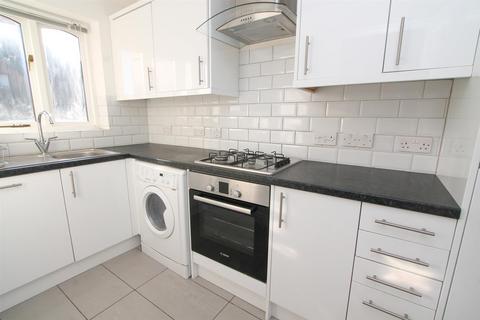 2 bedroom house for sale, Alpine View, Carshalton Beeches SM5