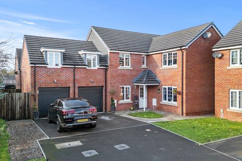 4 bedroom detached house for sale, Ffordd Y Coetir, Llanilid, Pontyclun, CF72