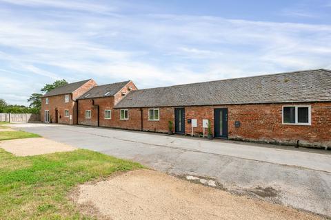 8 bedroom property for sale, The Barns, Top Farm, Dalbury Lees DE6 5BR