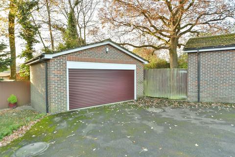 3 bedroom detached bungalow for sale, Maidstone Road, Wigmore, Gillingham, Kent