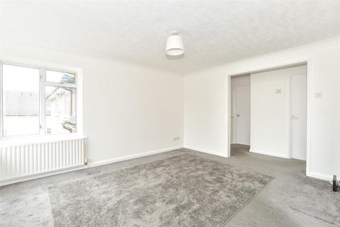 6 Barnhouse Close, Pulborough, RH20 2HT