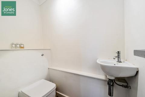 undefined, St. Georges Road, Worthing, West Sussex, BN11