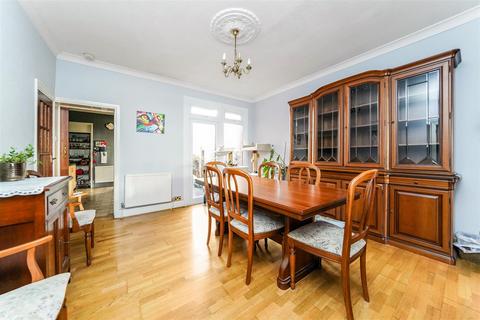 3 bedroom end of terrace house for sale, Norman Avenue, London N22