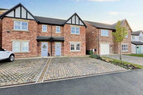 3 bedroom semi-detached house for sale, Juniper Drive, Preston