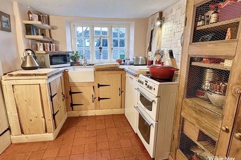 Green Dolphin Cottage High Street, Porlock, Minehead, TA24 8PT