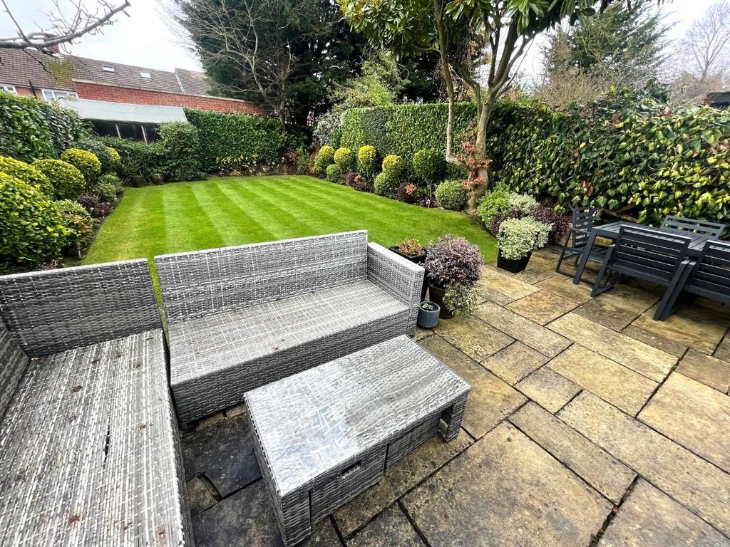 GARDEN.jpg