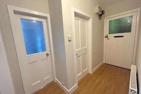 2 bedroom flat to rent, Crewe Road West, Granton, Edinburgh, EH5