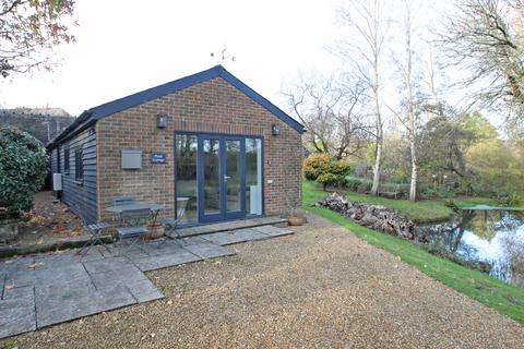 2 bedroom bungalow to rent, Pond Cottage, Main Road, Horringford, Arreton