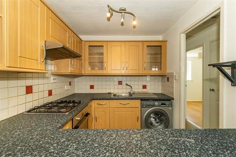 2 bedroom maisonette for sale, Hampden Close, North Weald, Epping