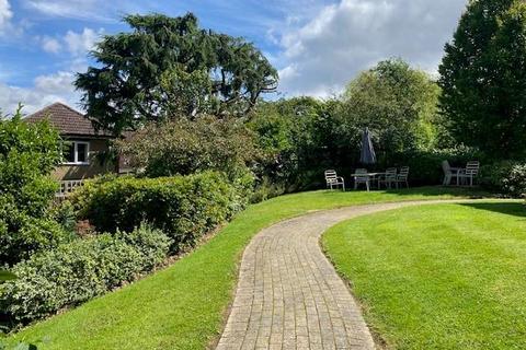 undefined, Winchmore Hill Road, London N21