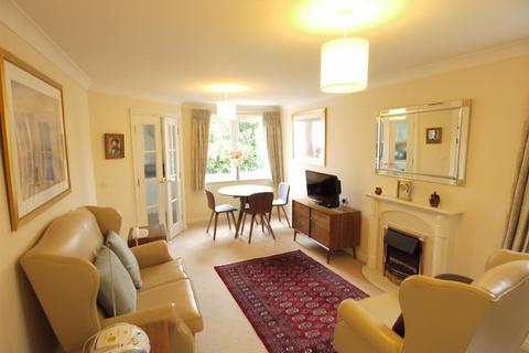 undefined, Winchmore Hill Road, London N21