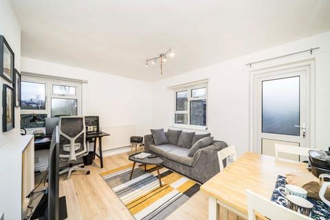 1 bedroom flat to rent, Ellesmere Road, London W4