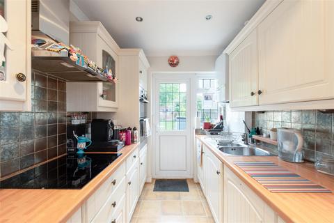 3 bedroom house for sale, Brookside South, East Barnet EN4