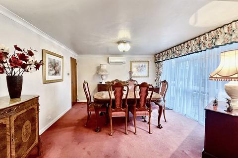 3 bedroom apartment for sale, Christchurch Road, Purley, CR8