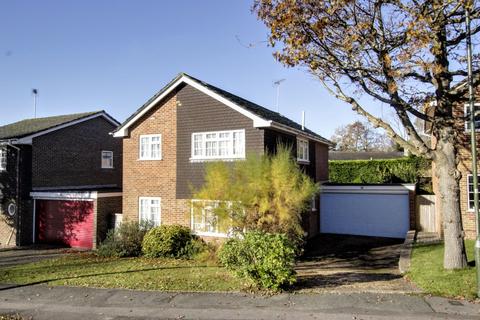 4 bedroom detached house for sale, Sunnywood Drive, Haywards Heath, RH16