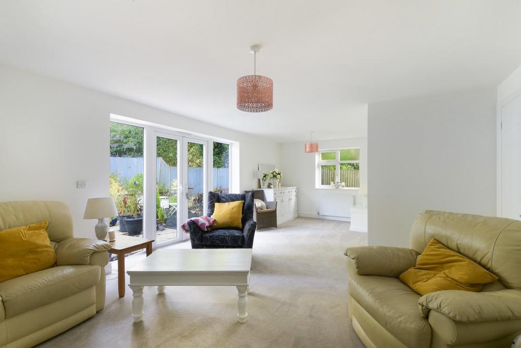 COPLEIGH DRIVE, JARDIN COTTAGE-29.jpg