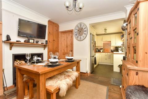 3 bedroom end of terrace house for sale, The Street, High Halstow, Kent