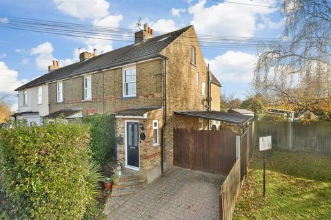 3 bedroom end of terrace house for sale, The Street, High Halstow, Kent