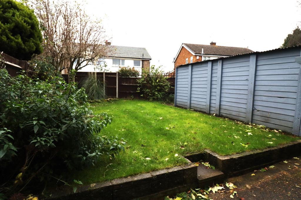 16 The Linx garden