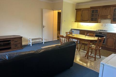 1 bedroom flat to rent, Fonthill Road