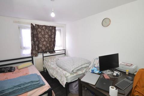 1 bedroom flat for sale, Cleves Road, London E6