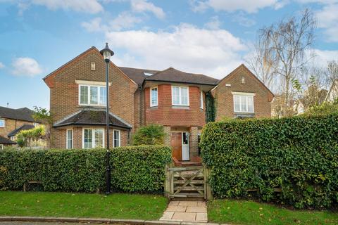 7 bedroom detached house for sale, Brassey Hill, Oxted RH8