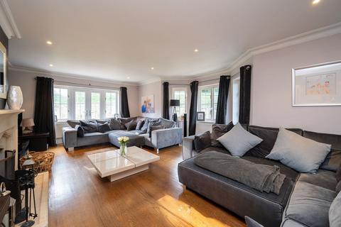 7 bedroom detached house for sale, Brassey Hill, Oxted RH8