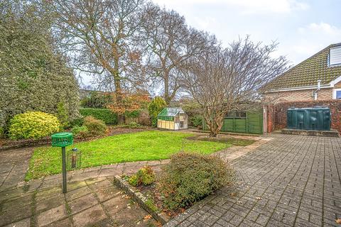 2 bedroom bungalow for sale, Winston Rise, Four Marks, Alton, Hampshire, GU34