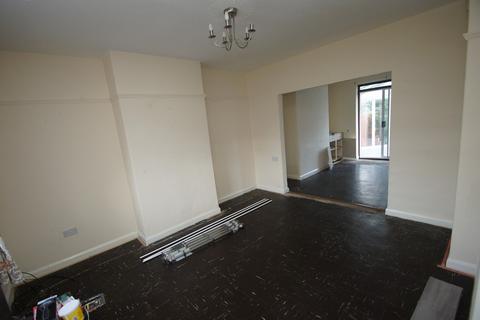 3 bedroom semi-detached house to rent, Deansgate, Ellesmere Port, Cheshire. CH65