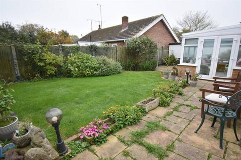 2 bedroom detached bungalow for sale, Cherry Orchard, Chestfield, Whitstable