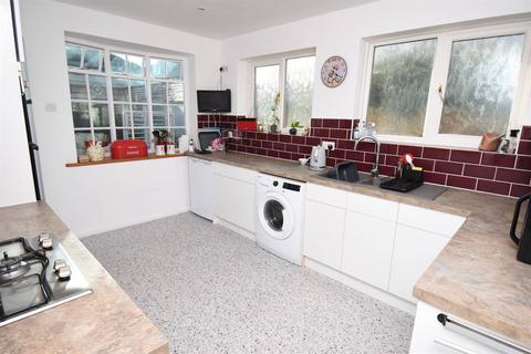 2 bedroom detached bungalow for sale, Cherry Orchard, Chestfield, Whitstable