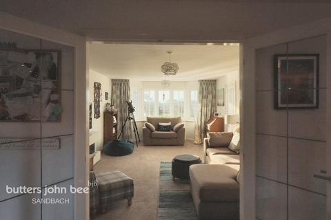 15 Anderton Close, Sandbach, CW11 3DT