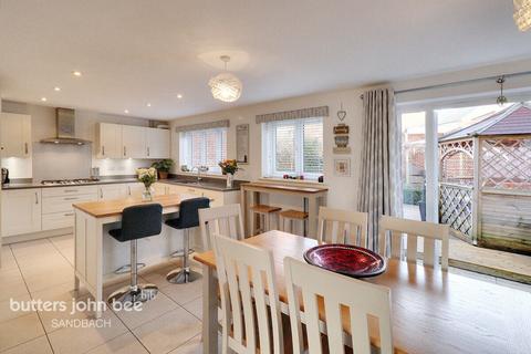 15 Anderton Close, Sandbach, CW11 3DT