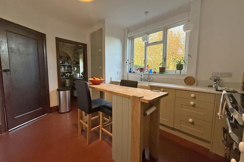 50 Hackness Road, Scarborough, YO12 5RY