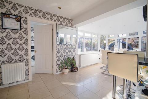 3 bedroom house for sale, Lark Vale, Aylesbury HP19