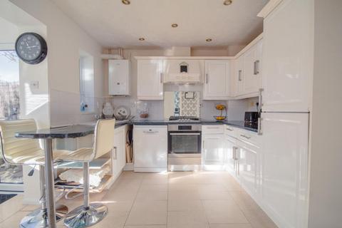 3 bedroom house for sale, Lark Vale, Aylesbury HP19