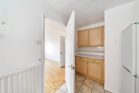 2 bedroom apartment for sale, Regents Mews, Surrey RH6