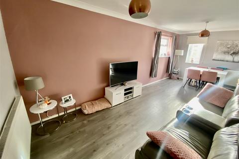 23 Ely Close, Toothill, Swindon, SN5 8DB