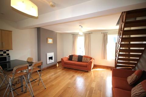 2 bedroom duplex for sale, Crewys Road, London NW2