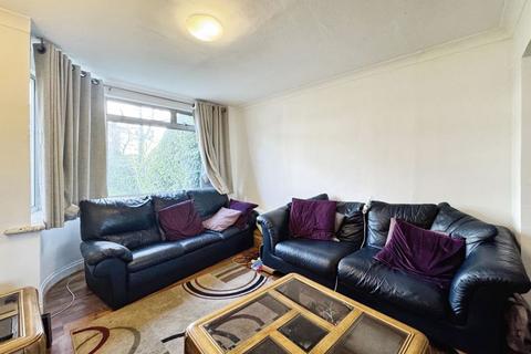 4 bedroom semi-detached house for sale, Mount Grove, Edgware