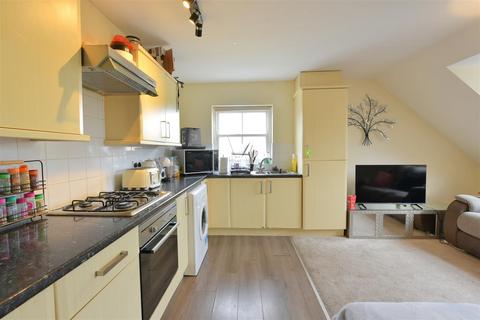 2 bedroom house to rent, Lawrence Street, York