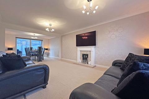 4 bedroom detached house for sale, Hellier Avenue, TIPTON, DY4 7RN