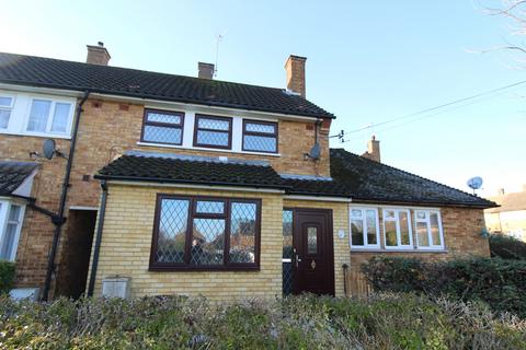 2 bedroom terraced house to rent, Birkbeck Road, Hutton, CM13