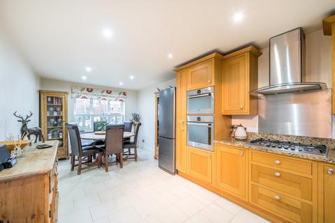 4 bedroom end of terrace house for sale, Waterside, Langthorpe, Boroughbridge, York, YO51