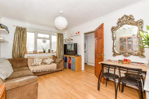 2 bedroom ground floor maisonette for sale, Willow Crescent, Staplehurst, Tonbridge, Kent