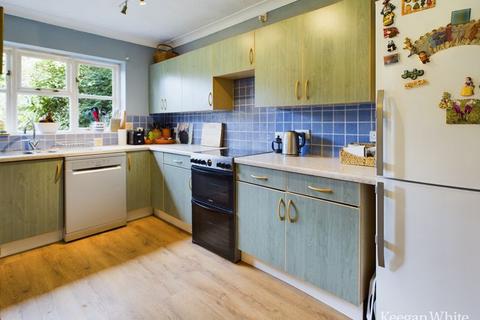 4 bedroom semi-detached house for sale, Keep Hill Drive, High Wycombe