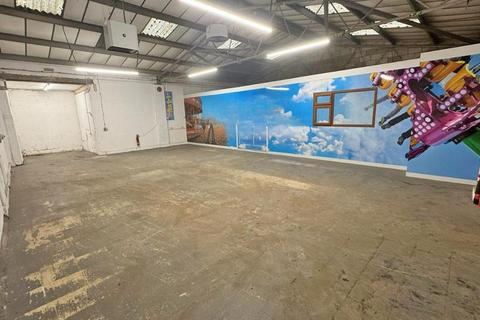 Industrial unit to rent, Pinxton NG16