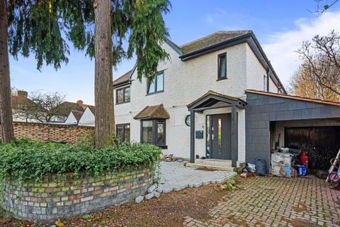 4 bedroom detached house for sale, Crichton Road, Carshalton Beeches